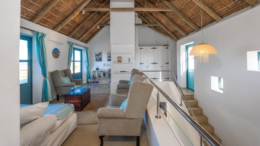 6 Bedroom Property for Sale in Struisbaai Western Cape